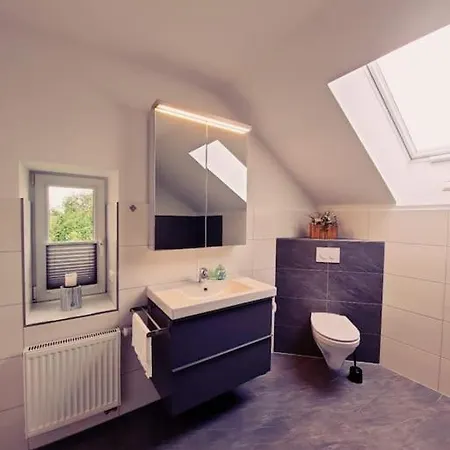 Monteurwohnung, Auf Dem Land